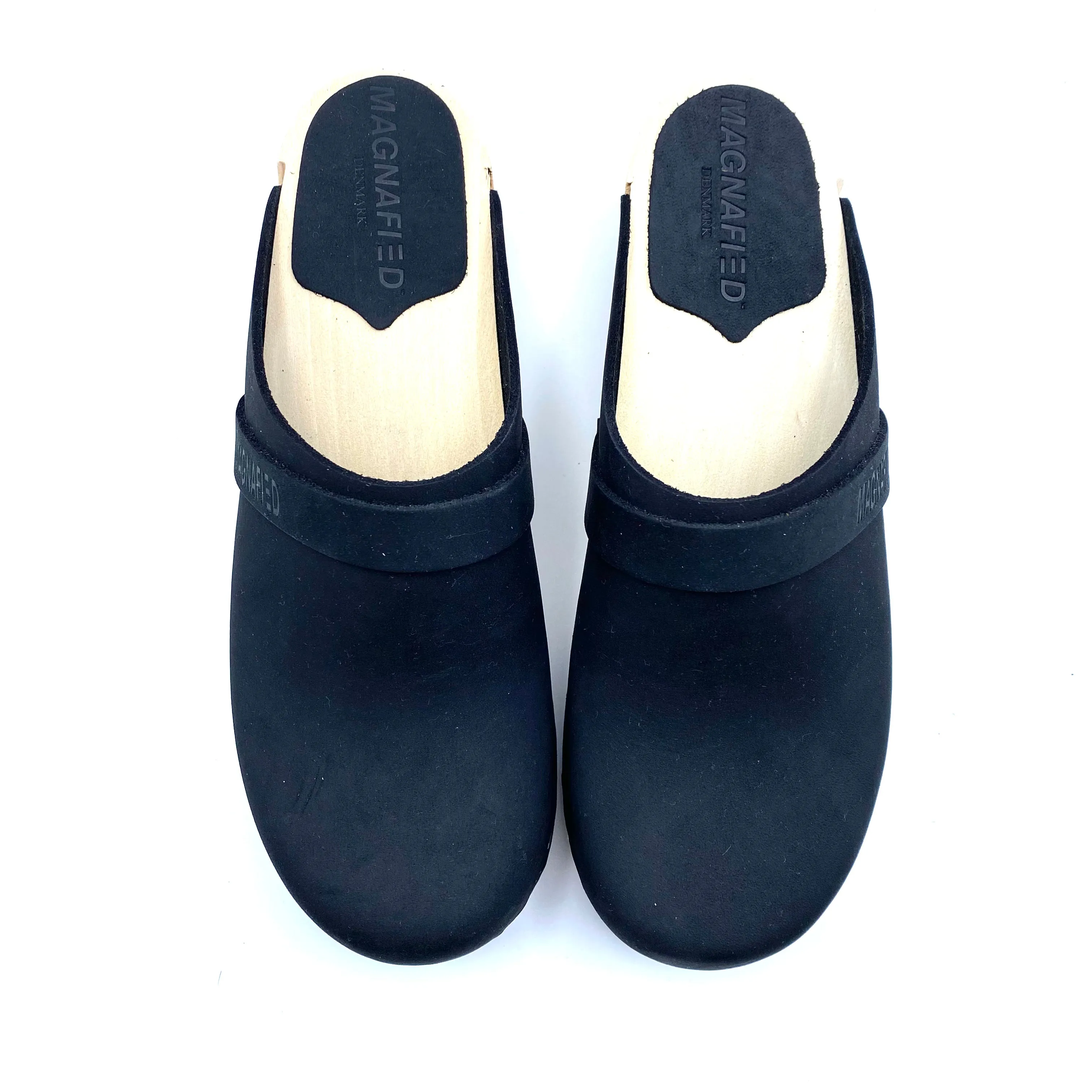 Freja Clogs | Black Premium Nubuck