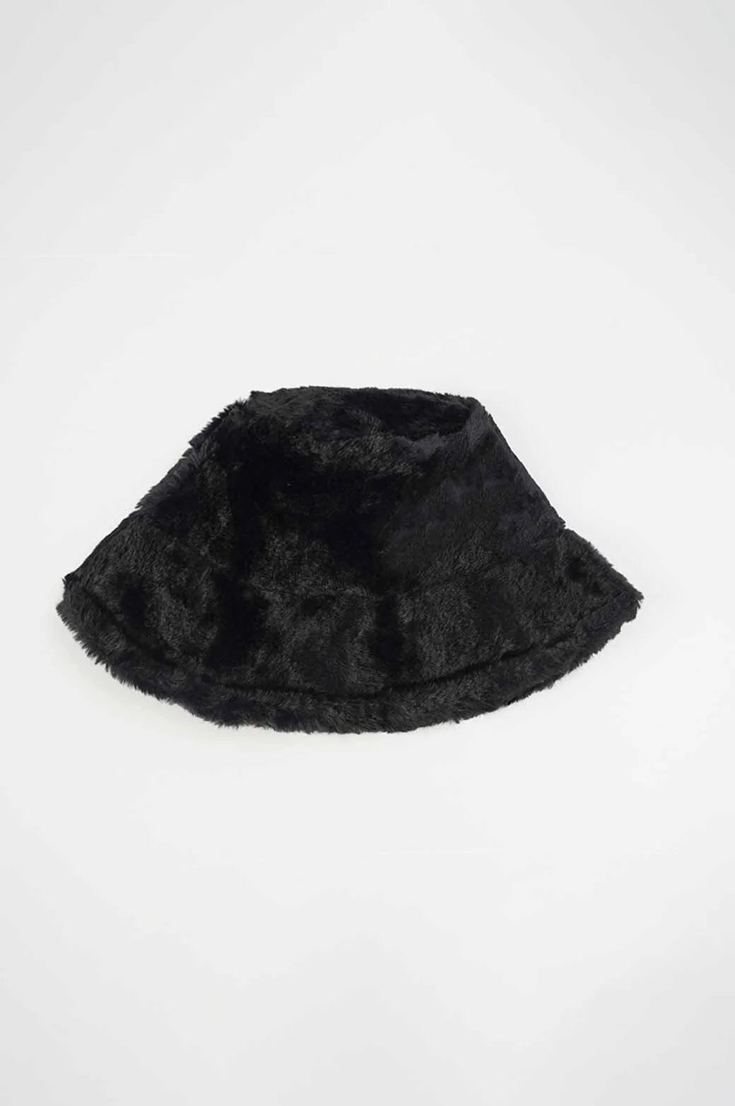 FUR BUCKET HAT