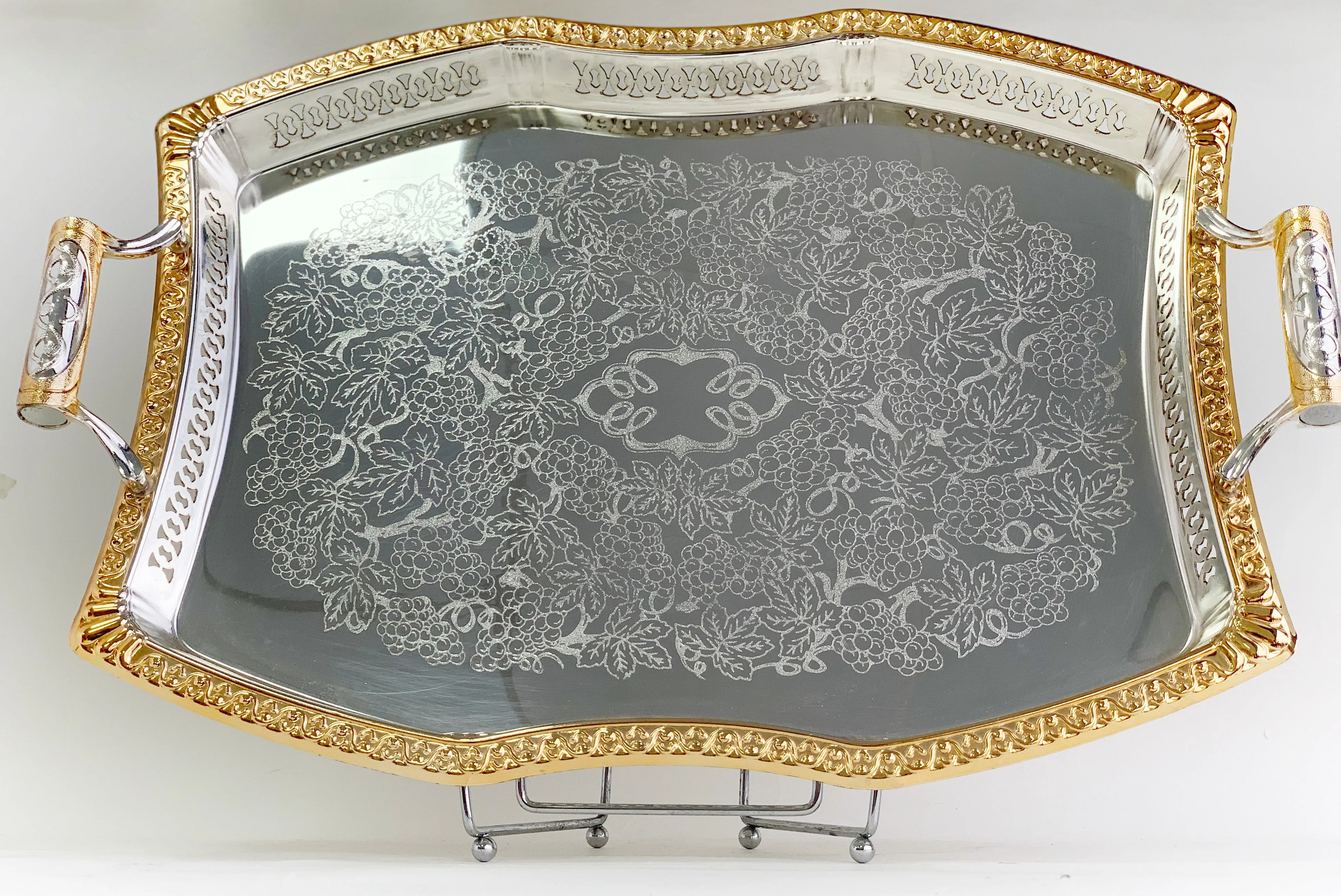 Golden/Silver Effect Polished footed Tray Style 1