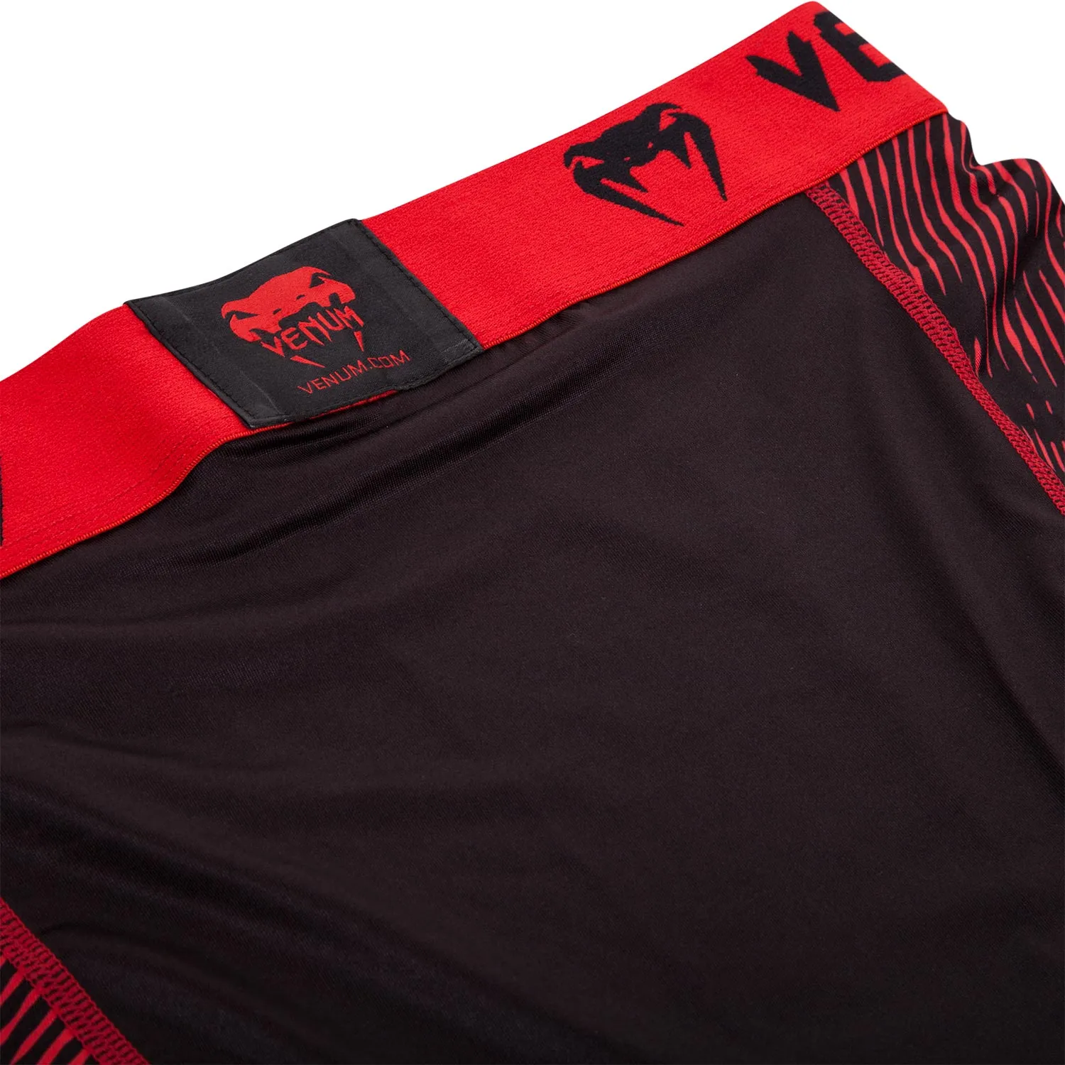 Venum Fusion Compression Shorts - Black/Red