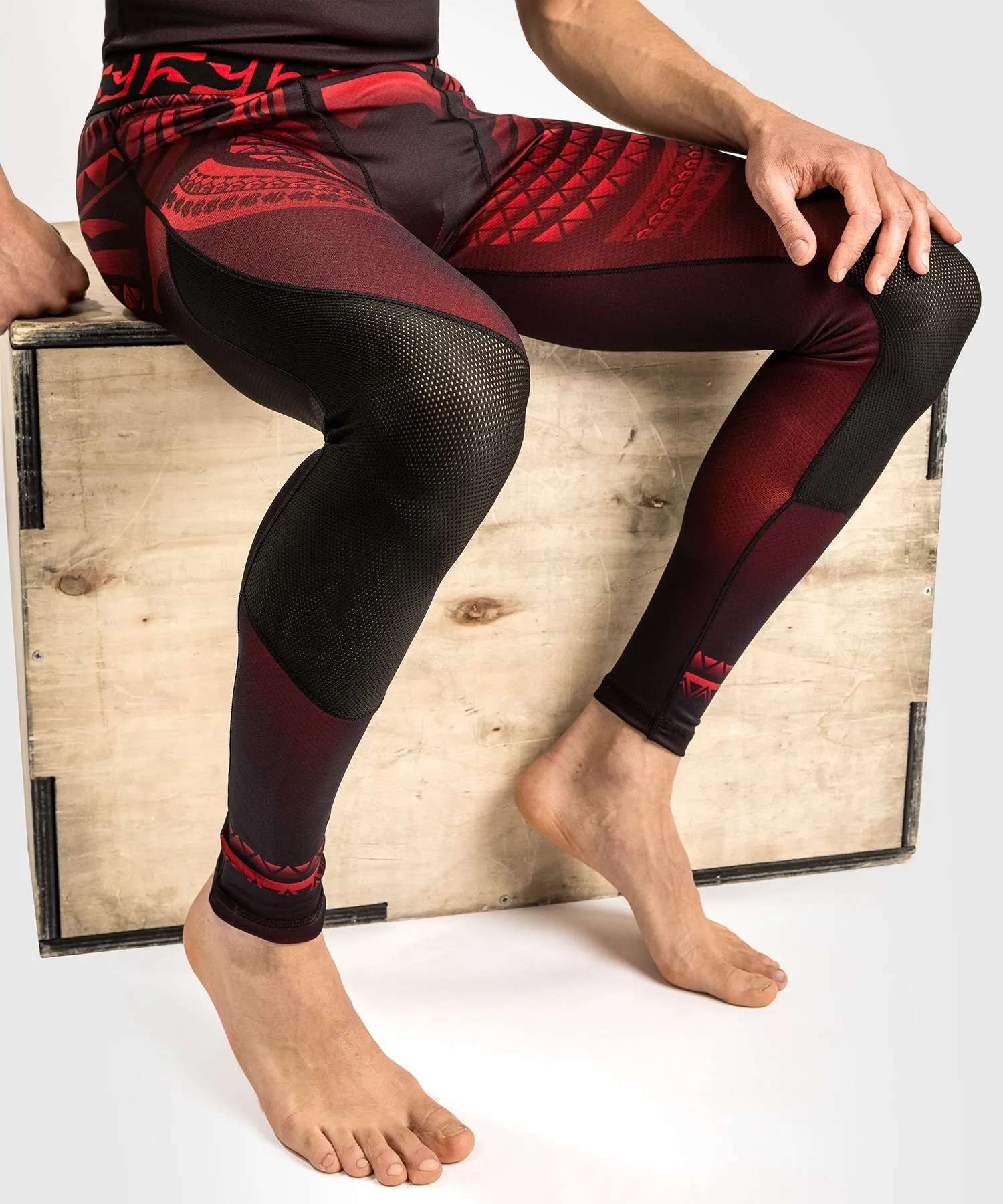 Venum Nakahi Spats - Black/Red