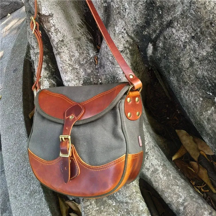 Waterproof Canvas And Italian Vegetable Tanned Leather Crossbody Clamshell Bag-i7bags